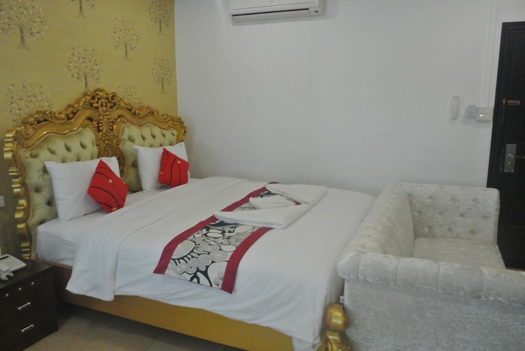 New Usouk Boutique Hotel Vientiane Room photo